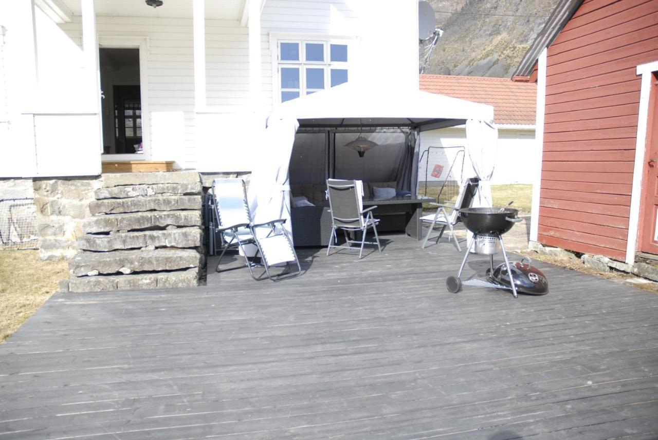 Comfortable House In Quiet Area Luster Exteriör bild